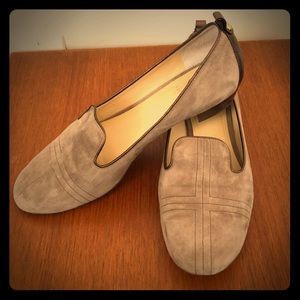 VC Signature soft suede loafers flats